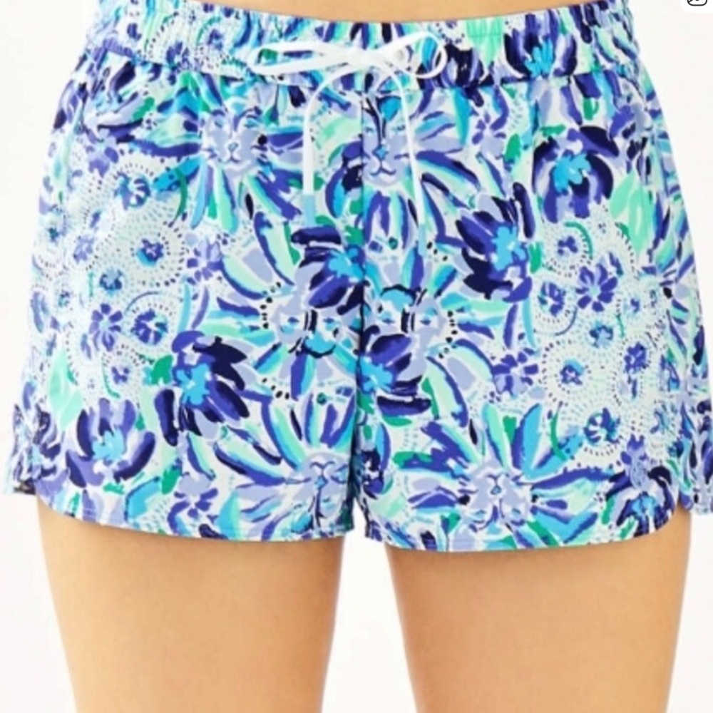 Lilly Pulitzer Luxletic Run Around Shorts sz XL Blue Iris High Maintenance